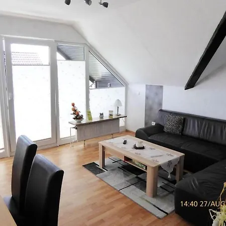 Helga Willing Comfortable